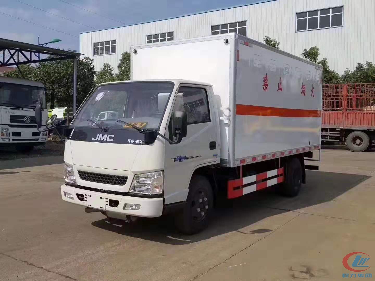 江铃危险品厢式运输車(chē)