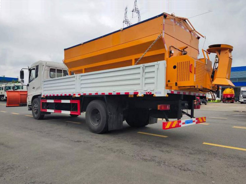 东风天锦CL5180TCX6YC型除雪(xuě)車(chē)