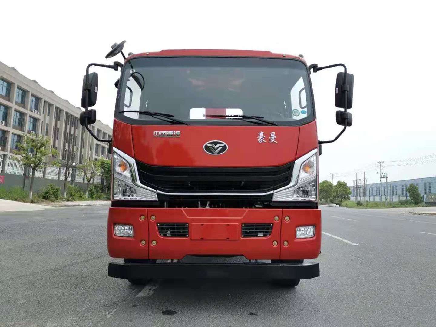 國(guó)六重汽豪曼8吨随車(chē)吊